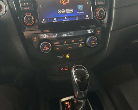 Чорний Ніссан Rogue, об'ємом двигуна 2.5 л та пробігом 190 тис. км за 14500 $, фото 11 на Automoto.ua