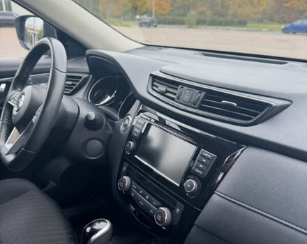 Чорний Ніссан Rogue, об'ємом двигуна 2.49 л та пробігом 198 тис. км за 16000 $, фото 25 на Automoto.ua