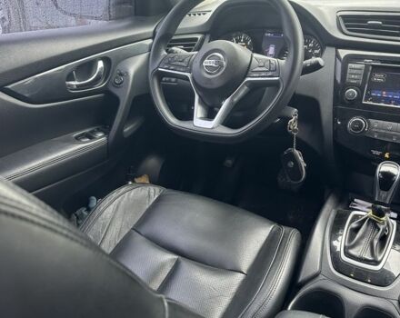 Черный Ниссан Rogue, объемом двигателя 2.5 л и пробегом 60 тыс. км за 15200 $, фото 5 на Automoto.ua