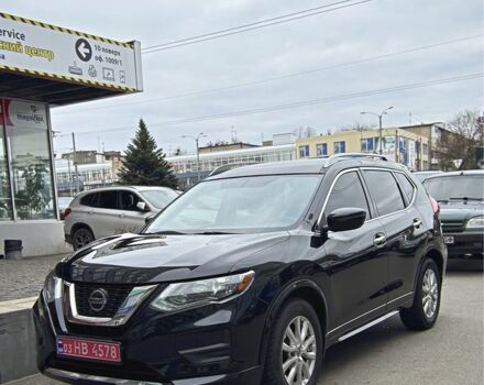 Чорний Ніссан Rogue, об'ємом двигуна 0 л та пробігом 210 тис. км за 14600 $, фото 1 на Automoto.ua