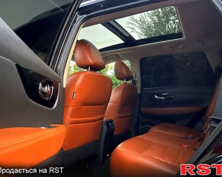 Черный Ниссан Rogue, объемом двигателя 2.5 л и пробегом 156 тыс. км за 17500 $, фото 4 на Automoto.ua