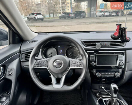 Чорний Ніссан Rogue, об'ємом двигуна 2.49 л та пробігом 136 тис. км за 17300 $, фото 12 на Automoto.ua