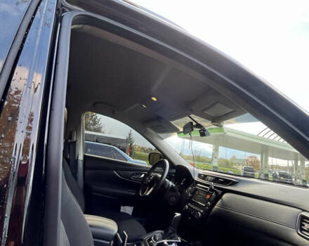 Черный Ниссан Rogue, объемом двигателя 2.49 л и пробегом 81 тыс. км за 14500 $, фото 43 на Automoto.ua