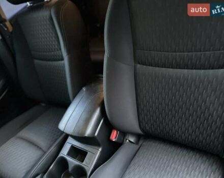 Черный Ниссан Rogue, объемом двигателя 2.5 л и пробегом 72 тыс. км за 14990 $, фото 11 на Automoto.ua