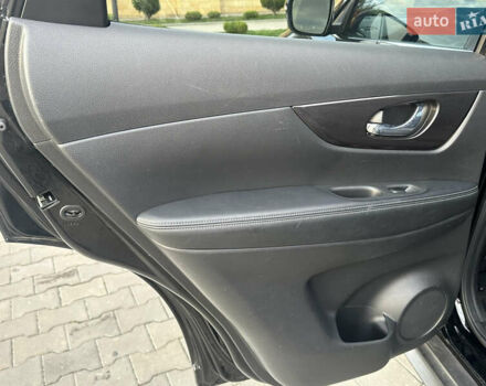 Черный Ниссан Rogue, объемом двигателя 2.49 л и пробегом 120 тыс. км за 16900 $, фото 10 на Automoto.ua