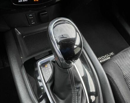 Чорний Ніссан Rogue, об'ємом двигуна 2 л та пробігом 12 тис. км за 16500 $, фото 20 на Automoto.ua