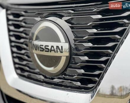 Черный Ниссан Rogue, объемом двигателя 2.5 л и пробегом 177 тыс. км за 14800 $, фото 16 на Automoto.ua