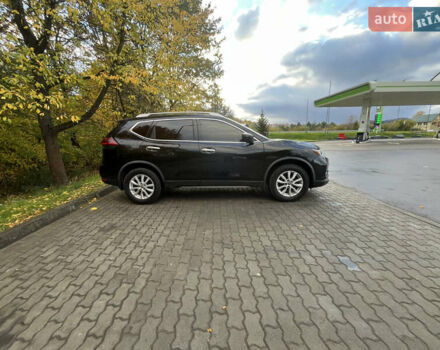 Черный Ниссан Rogue, объемом двигателя 2.49 л и пробегом 81 тыс. км за 14500 $, фото 11 на Automoto.ua