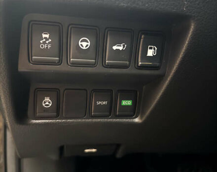 Черный Ниссан Rogue, объемом двигателя 2.49 л и пробегом 148 тыс. км за 17800 $, фото 10 на Automoto.ua