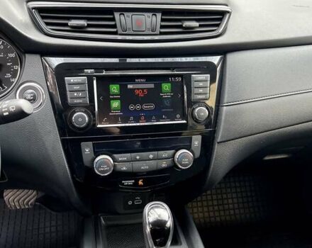 Черный Ниссан Rogue, объемом двигателя 2.5 л и пробегом 101 тыс. км за 17200 $, фото 16 на Automoto.ua