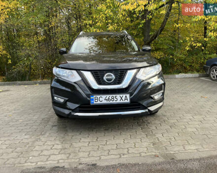 Черный Ниссан Rogue, объемом двигателя 2.49 л и пробегом 81 тыс. км за 14500 $, фото 2 на Automoto.ua