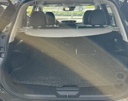 Чорний Ніссан Rogue, об'ємом двигуна 2.49 л та пробігом 149 тис. км за 16100 $, фото 16 на Automoto.ua