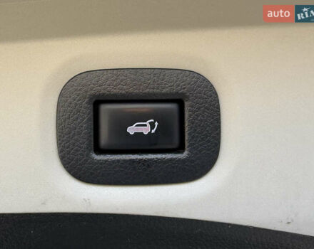 Чорний Ніссан Rogue, об'ємом двигуна 2.49 л та пробігом 149 тис. км за 16100 $, фото 15 на Automoto.ua