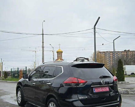 Черный Ниссан Rogue, объемом двигателя 2.49 л и пробегом 210 тыс. км за 14600 $, фото 2 на Automoto.ua