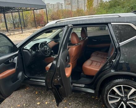 Ніссан Rogue 2018 у Харкові на Automoto.ua Чорний Ніссан Rogue, об'ємом двигуна 2.5 л та пробігом 110 тис. км за 16000 $, фото 9 на Automoto.ua