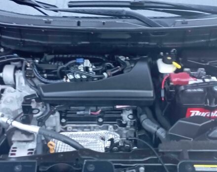 Черный Ниссан Rogue, объемом двигателя 2.5 л и пробегом 113 тыс. км за 16000 $, фото 4 на Automoto.ua