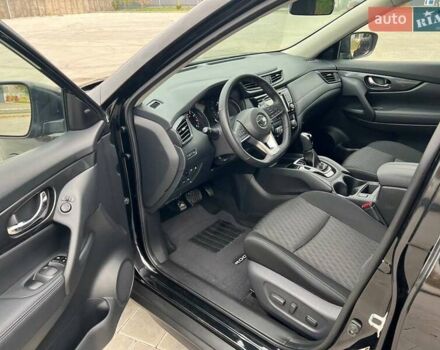 Черный Ниссан Rogue, объемом двигателя 2.49 л и пробегом 61 тыс. км за 14800 $, фото 3 на Automoto.ua