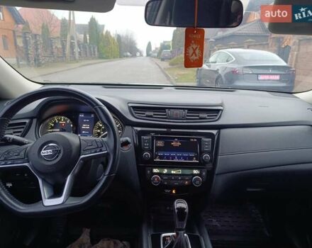 Черный Ниссан Rogue, объемом двигателя 2.49 л и пробегом 157 тыс. км за 13500 $, фото 11 на Automoto.ua