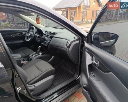 Черный Ниссан Rogue, объемом двигателя 2.49 л и пробегом 157 тыс. км за 13500 $, фото 9 на Automoto.ua