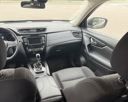 Чорний Ніссан Rogue, об'ємом двигуна 2.49 л та пробігом 198 тис. км за 16000 $, фото 19 на Automoto.ua