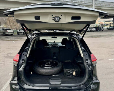 Чорний Ніссан Rogue, об'ємом двигуна 2.49 л та пробігом 136 тис. км за 17300 $, фото 15 на Automoto.ua