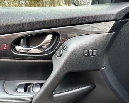 Черный Ниссан Rogue, объемом двигателя 2.5 л и пробегом 101 тыс. км за 17200 $, фото 18 на Automoto.ua