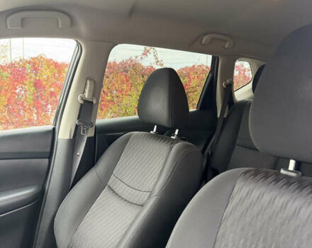 Чорний Ніссан Rogue, об'ємом двигуна 2.49 л та пробігом 198 тис. км за 16000 $, фото 17 на Automoto.ua