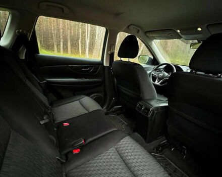 Черный Ниссан Rogue, объемом двигателя 2.49 л и пробегом 135 тыс. км за 15900 $, фото 12 на Automoto.ua