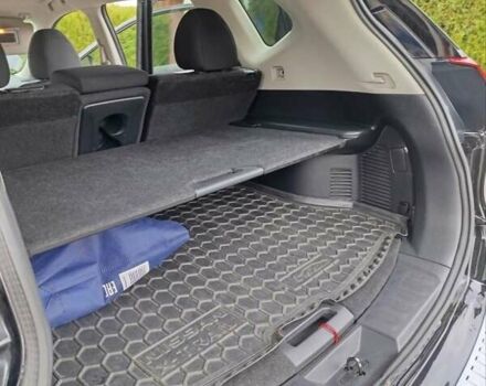 Чорний Ніссан Rogue, об'ємом двигуна 2.49 л та пробігом 68 тис. км за 17700 $, фото 64 на Automoto.ua