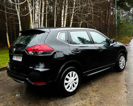 Черный Ниссан Rogue, объемом двигателя 2.49 л и пробегом 135 тыс. км за 15900 $, фото 2 на Automoto.ua