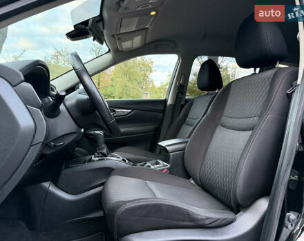 Черный Ниссан Rogue, объемом двигателя 2.49 л и пробегом 143 тыс. км за 17499 $, фото 18 на Automoto.ua