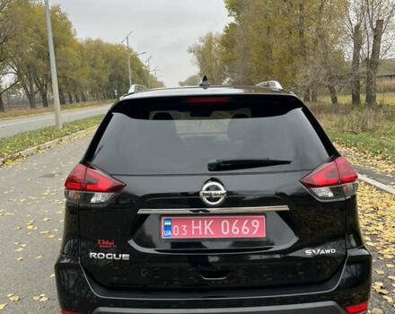 Черный Ниссан Rogue, объемом двигателя 2.49 л и пробегом 58 тыс. км за 16000 $, фото 4 на Automoto.ua