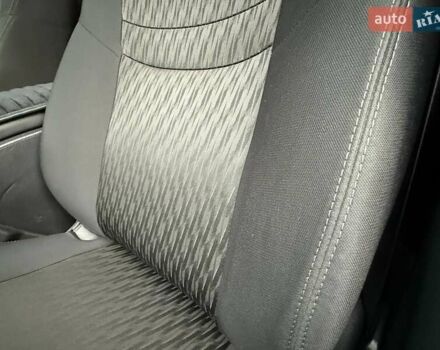 Черный Ниссан Rogue, объемом двигателя 2.49 л и пробегом 129 тыс. км за 13700 $, фото 28 на Automoto.ua