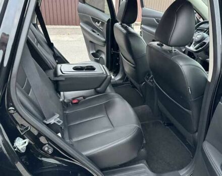 Черный Ниссан Rogue, объемом двигателя 2.5 л и пробегом 100 тыс. км за 12000 $, фото 14 на Automoto.ua