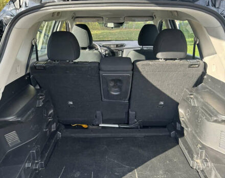 Черный Ниссан Rogue, объемом двигателя 2.49 л и пробегом 89 тыс. км за 14700 $, фото 14 на Automoto.ua