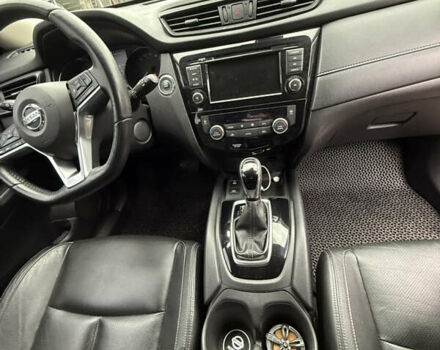 Чорний Ніссан Rogue, об'ємом двигуна 2.49 л та пробігом 121 тис. км за 17400 $, фото 11 на Automoto.ua