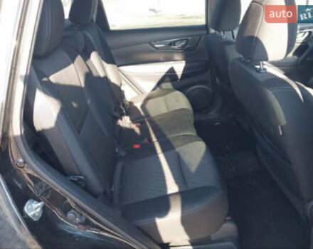 Черный Ниссан Rogue, объемом двигателя 2.5 л и пробегом 138 тыс. км за 11000 $, фото 7 на Automoto.ua