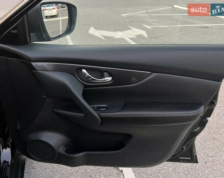 Черный Ниссан Rogue, объемом двигателя 2.49 л и пробегом 79 тыс. км за 18500 $, фото 21 на Automoto.ua