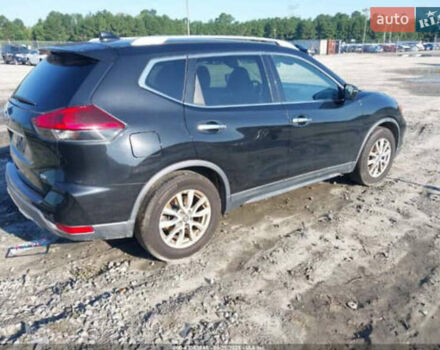 Черный Ниссан Rogue, объемом двигателя 2.5 л и пробегом 138 тыс. км за 11000 $, фото 3 на Automoto.ua