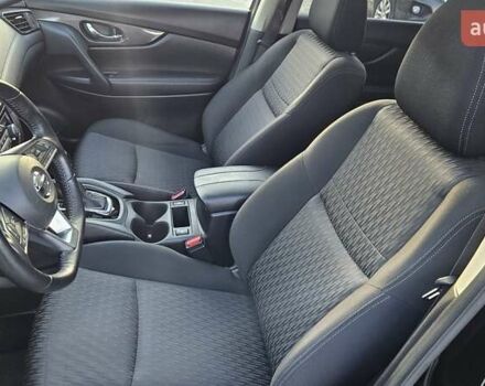 Черный Ниссан Rogue, объемом двигателя 2.49 л и пробегом 104 тыс. км за 21500 $, фото 9 на Automoto.ua