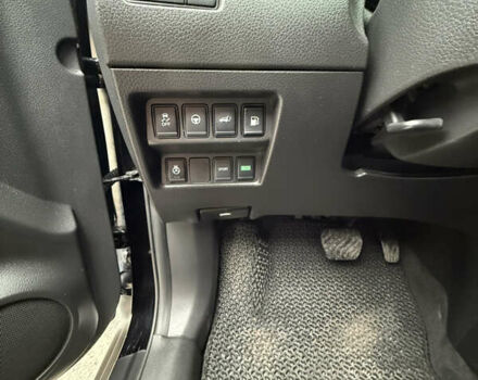 Чорний Ніссан Rogue, об'ємом двигуна 2.49 л та пробігом 121 тис. км за 17400 $, фото 13 на Automoto.ua