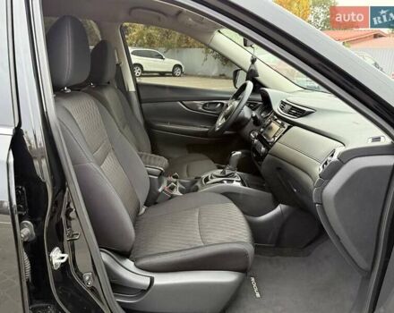 Черный Ниссан Rogue, объемом двигателя 2.49 л и пробегом 129 тыс. км за 13700 $, фото 57 на Automoto.ua