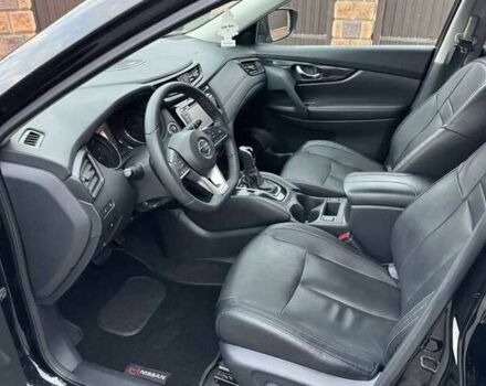 Черный Ниссан Rogue, объемом двигателя 2.5 л и пробегом 100 тыс. км за 12000 $, фото 7 на Automoto.ua