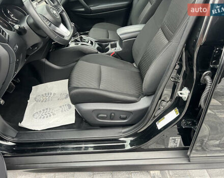 Черный Ниссан Rogue, объемом двигателя 2.5 л и пробегом 92 тыс. км за 16200 $, фото 40 на Automoto.ua