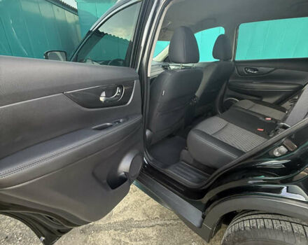 Черный Ниссан Rogue, объемом двигателя 2.49 л и пробегом 76 тыс. км за 15200 $, фото 13 на Automoto.ua