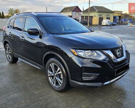 Черный Ниссан Rogue, объемом двигателя 2.49 л и пробегом 104 тыс. км за 21500 $, фото 2 на Automoto.ua