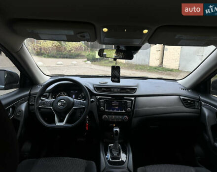 Черный Ниссан Rogue, объемом двигателя 2.49 л и пробегом 105 тыс. км за 14500 $, фото 11 на Automoto.ua