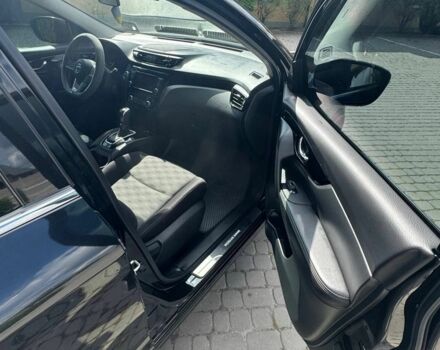 Черный Ниссан Rogue, объемом двигателя 2 л и пробегом 82 тыс. км за 16900 $, фото 15 на Automoto.ua