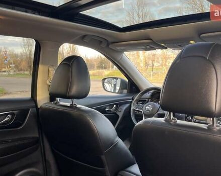 Черный Ниссан Rogue, объемом двигателя 2.49 л и пробегом 96 тыс. км за 16800 $, фото 5 на Automoto.ua