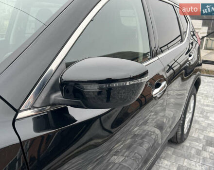 Черный Ниссан Rogue, объемом двигателя 2.5 л и пробегом 92 тыс. км за 16200 $, фото 26 на Automoto.ua